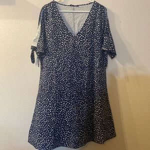 NWT Noracora spotted dress size XL